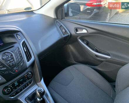 Форд Фокус 2013 в Ровно на Automoto.ua Серый Форд Фокус, объемом двигателя 1.6 л и пробегом 236 тыс. км за 7950 $, фото 27 на Automoto.ua