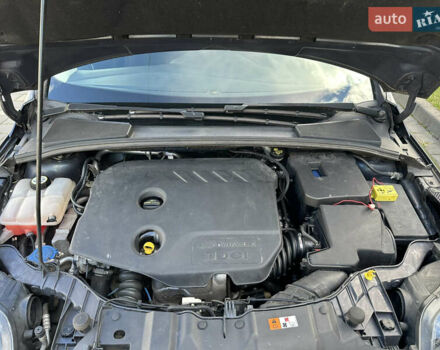 Форд Фокус 2013 у Стрые на Automoto.ua Сірий Форд Фокус, об'ємом двигуна 1.6 л та пробігом 217 тис. км за 8350 $, фото 131 на Automoto.ua