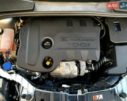 Серый Форд Фокус, объемом двигателя 1.6 л и пробегом 236 тыс. км за 7800 $, фото 10 на Automoto.ua