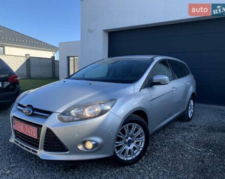 Форд Фокус 2013 в Ровно на Automoto.ua Серый Форд Фокус, объемом двигателя 1.6 л и пробегом 236 тыс. км за 7950 $, фото 8 на Automoto.ua