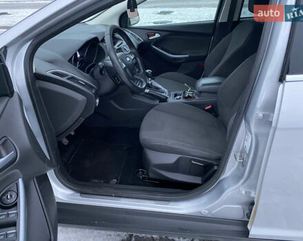 Сірий Форд Фокус, об'ємом двигуна 1.6 л та пробігом 238 тис. км за 7999 $, фото 10 на Automoto.ua