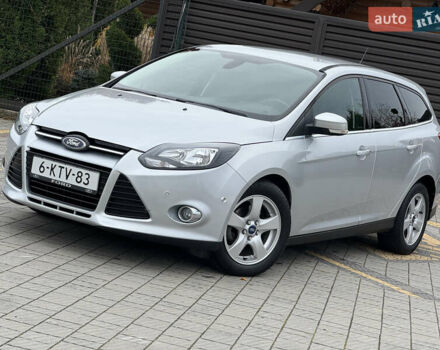 Серый Форд Фокус, объемом двигателя 1.6 л и пробегом 219 тыс. км за 8749 $, фото 3 на Automoto.ua