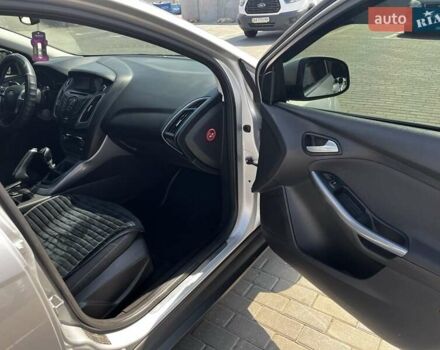 Форд Фокус 2013 в Новоукраинке на Automoto.ua Серый Форд Фокус, объемом двигателя 1.6 л и пробегом 257 тыс. км за 7900 $, фото 12 на Automoto.ua