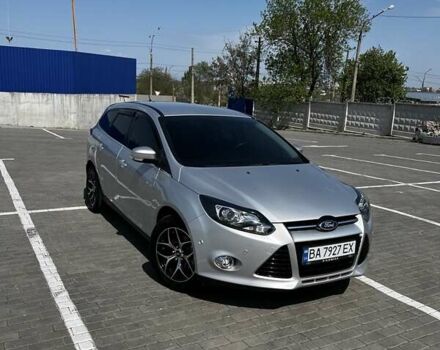 Форд Фокус 2013 в Новоукраинке на Automoto.ua Серый Форд Фокус, объемом двигателя 1.6 л и пробегом 257 тыс. км за 7900 $, фото 1 на Automoto.ua