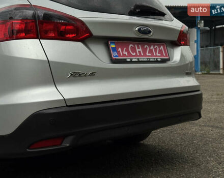 Серый Форд Фокус, объемом двигателя 1.6 л и пробегом 235 тыс. км за 7800 $, фото 37 на Automoto.ua