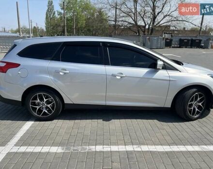 Форд Фокус 2013 в Новоукраинке на Automoto.ua Серый Форд Фокус, объемом двигателя 1.6 л и пробегом 257 тыс. км за 7900 $, фото 7 на Automoto.ua