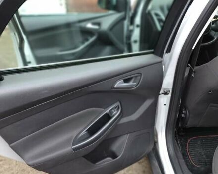 Сірий Форд Фокус, об'ємом двигуна 1.56 л та пробігом 210 тис. км за 8500 $, фото 26 на Automoto.ua