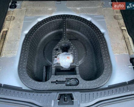 Серый Форд Фокус, объемом двигателя 1.6 л и пробегом 236 тыс. км за 7800 $, фото 14 на Automoto.ua