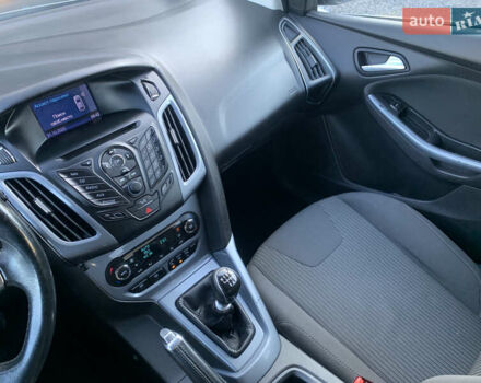 Форд Фокус 2013 в Ровно на Automoto.ua Серый Форд Фокус, объемом двигателя 1.6 л и пробегом 236 тыс. км за 7950 $, фото 34 на Automoto.ua