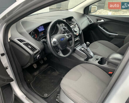 Серый Форд Фокус, объемом двигателя 1.6 л и пробегом 215 тыс. км за 8200 $, фото 18 на Automoto.ua