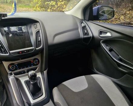 Сірий Форд Фокус, об'ємом двигуна 1 л та пробігом 80 тис. км за 7500 $, фото 26 на Automoto.ua