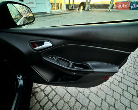 Серый Форд Фокус, объемом двигателя 1.6 л и пробегом 219 тыс. км за 9499 $, фото 113 на Automoto.ua