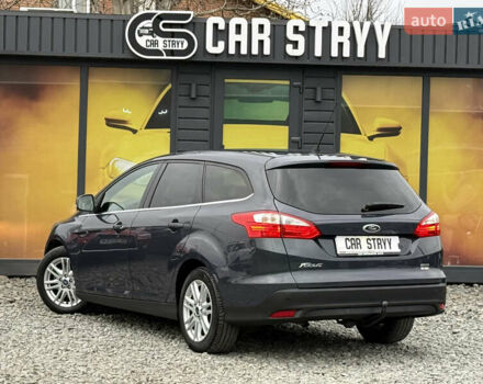Серый Форд Фокус, объемом двигателя 1.6 л и пробегом 227 тыс. км за 8900 $, фото 2 на Automoto.ua