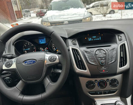 Сірий Форд Фокус, об'ємом двигуна 1.56 л та пробігом 205 тис. км за 8350 $, фото 15 на Automoto.ua