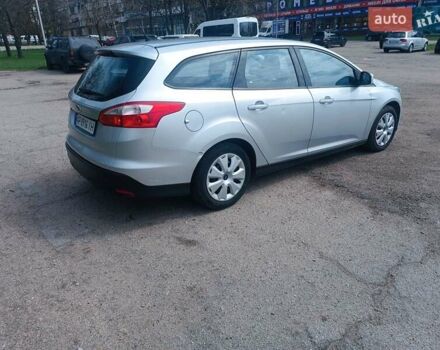 Серый Форд Фокус, объемом двигателя 1.6 л и пробегом 330 тыс. км за 8000 $, фото 4 на Automoto.ua