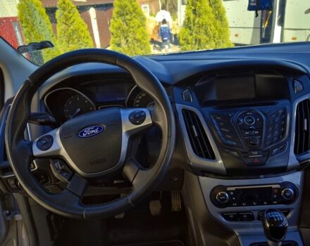 Сірий Форд Фокус, об'ємом двигуна 1 л та пробігом 234 тис. км за 7999 $, фото 2 на Automoto.ua