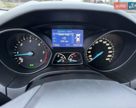Сірий Форд Фокус, об'ємом двигуна 2 л та пробігом 253 тис. км за 7950 $, фото 20 на Automoto.ua