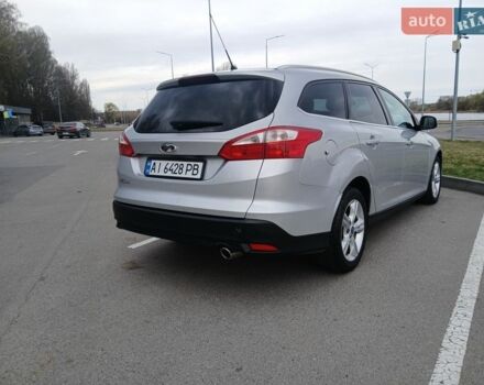 Сірий Форд Фокус, об'ємом двигуна 2 л та пробігом 365 тис. км за 9800 $, фото 2 на Automoto.ua