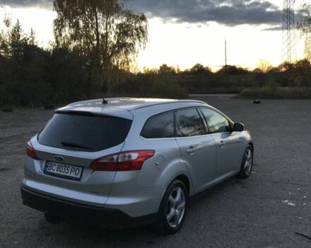 Серый Форд Фокус, объемом двигателя 1.6 л и пробегом 259 тыс. км за 8400 $, фото 2 на Automoto.ua