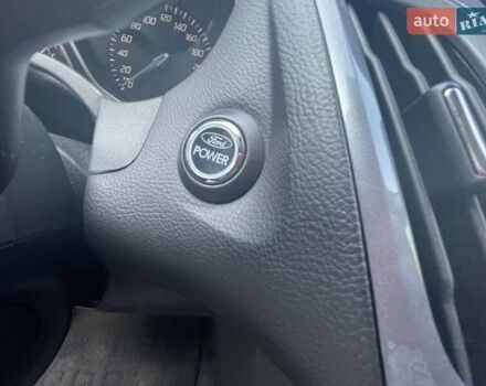 Серый Форд Фокус, объемом двигателя 1.6 л и пробегом 224 тыс. км за 8500 $, фото 33 на Automoto.ua