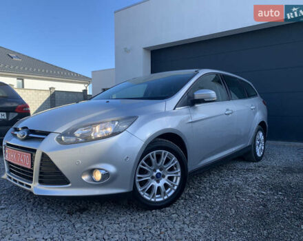 Форд Фокус 2013 в Ровно на Automoto.ua Серый Форд Фокус, объемом двигателя 1.6 л и пробегом 236 тыс. км за 7950 $, фото 9 на Automoto.ua