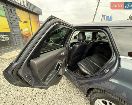 Серый Форд Фокус, объемом двигателя 1.6 л и пробегом 227 тыс. км за 8900 $, фото 43 на Automoto.ua