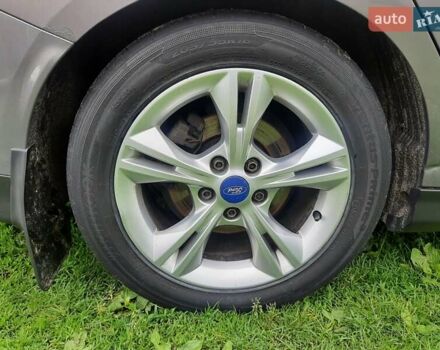 Серый Форд Фокус, объемом двигателя 1 л и пробегом 176 тыс. км за 6500 $, фото 15 на Automoto.ua