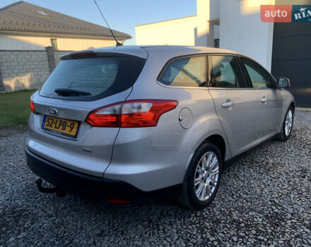 Серый Форд Фокус, объемом двигателя 1.6 л и пробегом 236 тыс. км за 7800 $, фото 3 на Automoto.ua