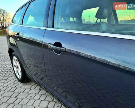 Серый Форд Фокус, объемом двигателя 1.6 л и пробегом 219 тыс. км за 9499 $, фото 12 на Automoto.ua