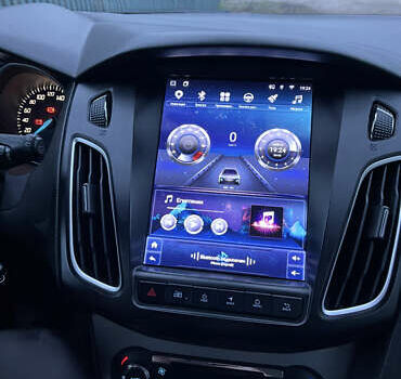 Серый Форд Фокус, объемом двигателя 1.56 л и пробегом 197 тыс. км за 8500 $, фото 13 на Automoto.ua