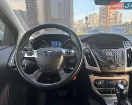 Серый Форд Фокус, объемом двигателя 2 л и пробегом 210 тыс. км за 9290 $, фото 13 на Automoto.ua