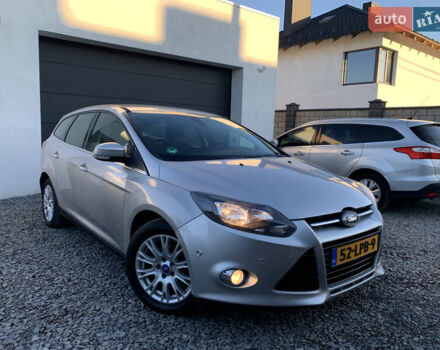 Серый Форд Фокус, объемом двигателя 1.6 л и пробегом 236 тыс. км за 7800 $, фото 1 на Automoto.ua