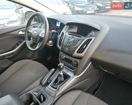 Форд Фокус 2013 у Стрые на Automoto.ua Сірий Форд Фокус, об'ємом двигуна 1.6 л та пробігом 231 тис. км за 8300 $, фото 23 на Automoto.ua