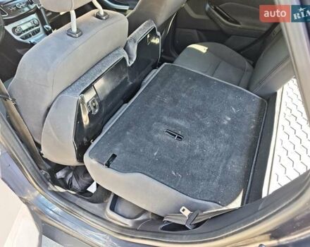 Серый Форд Фокус, объемом двигателя 1.56 л и пробегом 297 тыс. км за 8600 $, фото 17 на Automoto.ua