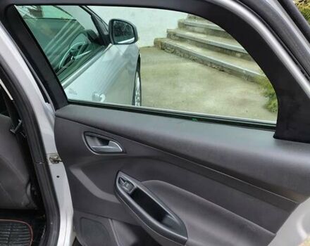 Сірий Форд Фокус, об'ємом двигуна 1.56 л та пробігом 210 тис. км за 8500 $, фото 28 на Automoto.ua