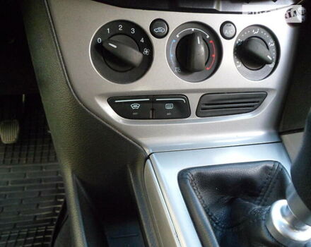 Сірий Форд Фокус, об'ємом двигуна 1.6 л та пробігом 200 тис. км за 6990 $, фото 18 на Automoto.ua
