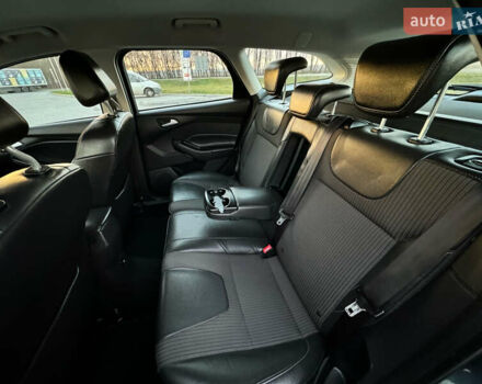 Серый Форд Фокус, объемом двигателя 1.6 л и пробегом 219 тыс. км за 9499 $, фото 121 на Automoto.ua