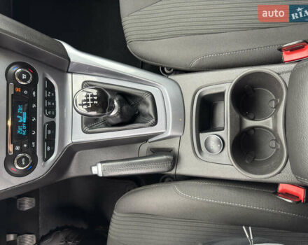 Сірий Форд Фокус, об'ємом двигуна 1.6 л та пробігом 219 тис. км за 8599 $, фото 48 на Automoto.ua