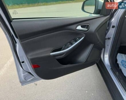 Сірий Форд Фокус, об'ємом двигуна 2 л та пробігом 193 тис. км за 7600 $, фото 14 на Automoto.ua