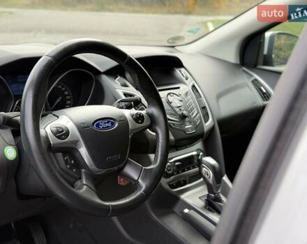 Сірий Форд Фокус, об'ємом двигуна 2 л та пробігом 265 тис. км за 8650 $, фото 25 на Automoto.ua