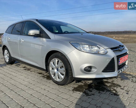 Серый Форд Фокус, объемом двигателя 1.6 л и пробегом 212 тыс. км за 7900 $, фото 2 на Automoto.ua