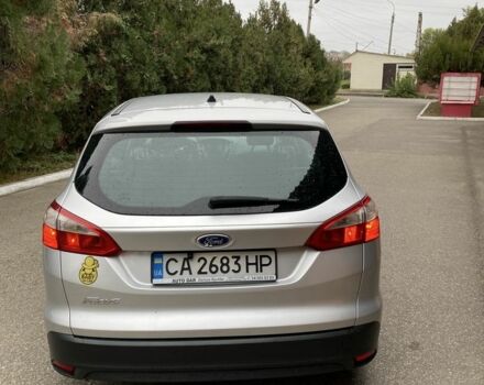 Серый Форд Фокус, объемом двигателя 1.6 л и пробегом 210 тыс. км за 8000 $, фото 2 на Automoto.ua