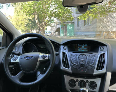 Серый Форд Фокус, объемом двигателя 1.56 л и пробегом 250 тыс. км за 7550 $, фото 18 на Automoto.ua