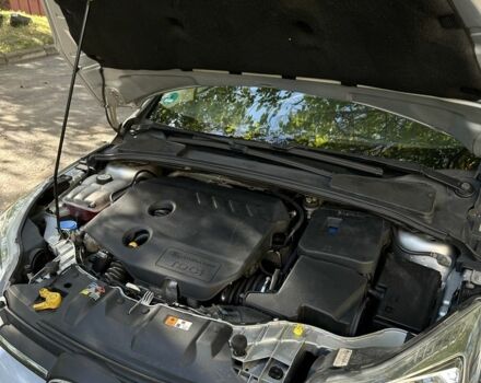 Серый Форд Фокус, объемом двигателя 1.6 л и пробегом 250 тыс. км за 7200 $, фото 22 на Automoto.ua