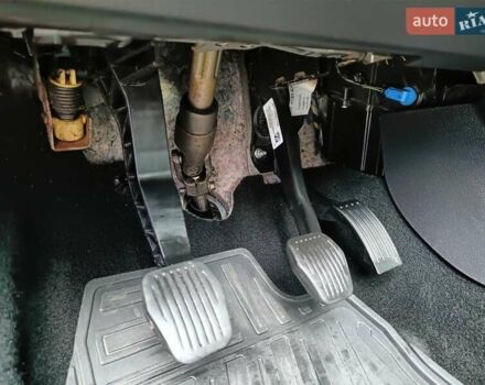 Серый Форд Фокус, объемом двигателя 1.6 л и пробегом 236 тыс. км за 6900 $, фото 13 на Automoto.ua