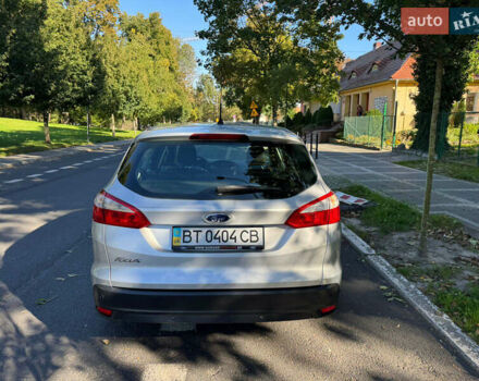 Форд Фокус 2014 в Киеве на Automoto.ua Серый Форд Фокус, объемом двигателя 1.6 л и пробегом 333 тыс. км за 6502 $, фото 7 на Automoto.ua
