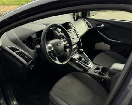 Сірий Форд Фокус, об'ємом двигуна 1.6 л та пробігом 265 тис. км за 8999 $, фото 12 на Automoto.ua