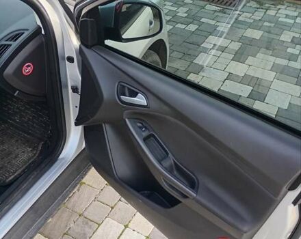 Сірий Форд Фокус, об'ємом двигуна 1.59 л та пробігом 272 тис. км за 9500 $, фото 12 на Automoto.ua