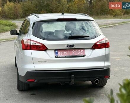 Сірий Форд Фокус, об'ємом двигуна 2 л та пробігом 265 тис. км за 8650 $, фото 2 на Automoto.ua