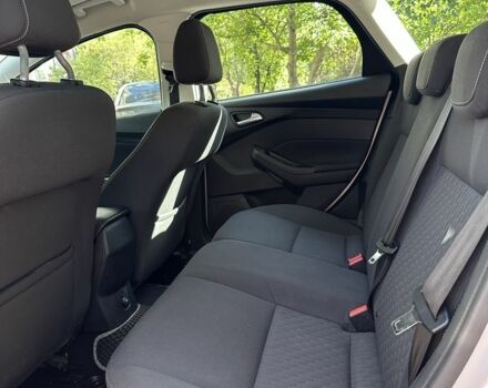 Серый Форд Фокус, объемом двигателя 1.6 л и пробегом 250 тыс. км за 7200 $, фото 16 на Automoto.ua